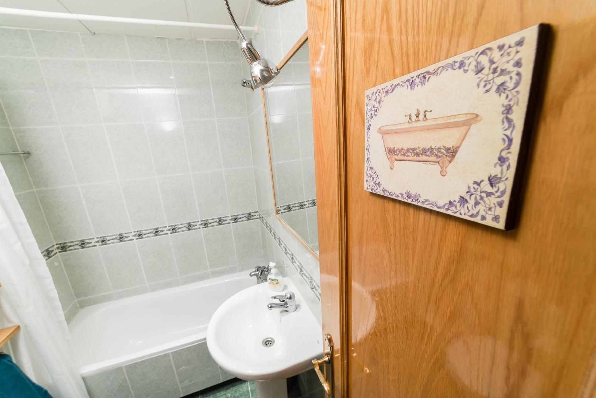 Apartamento Divina Malasana Apartment Madrid Exterior photo